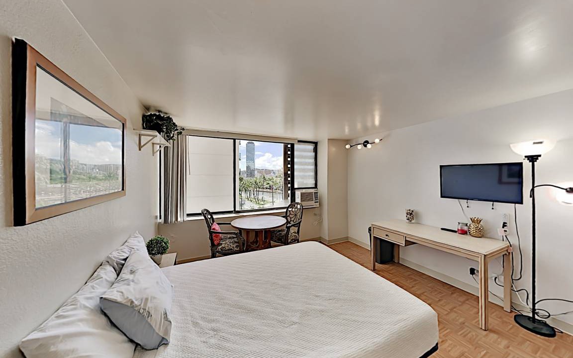 McCully - Moiliili Condo | 24 m² Condo ∙ 2 guests