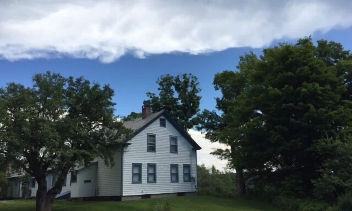West Dover Other | 6 Bedrooms/3 Baths Farmhouse-Wilmington-Mount Snow
