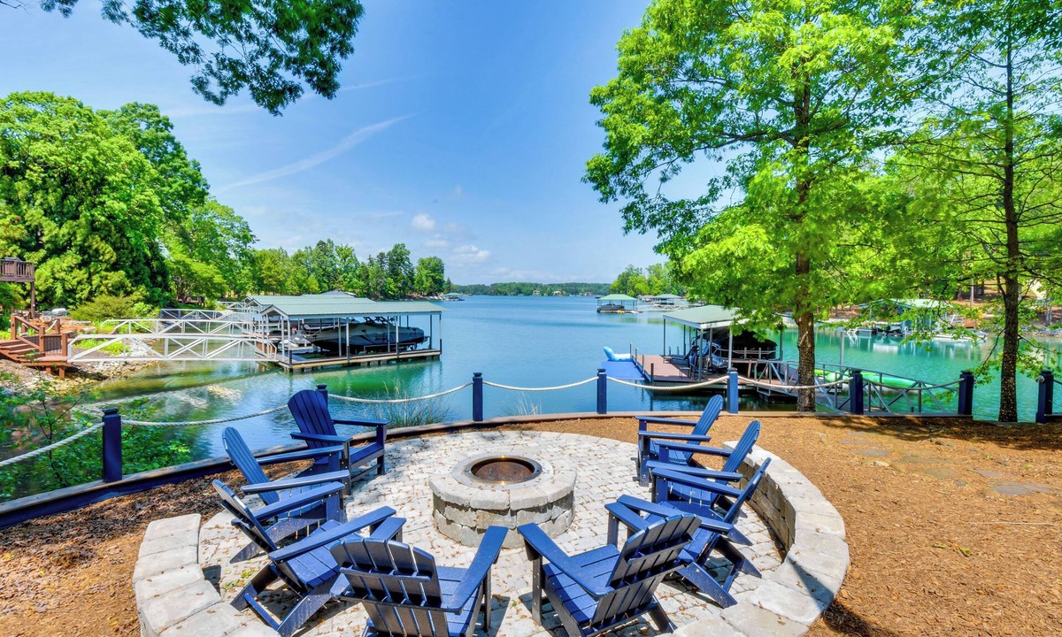 Seneca Cottage | Beautiful Lake Keowee Home w/Boat Dock & Fire Pit