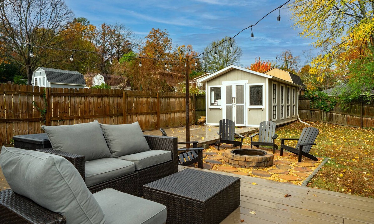 Chamblee House | Casa Cielo - Sauna Cold Plunge Gym