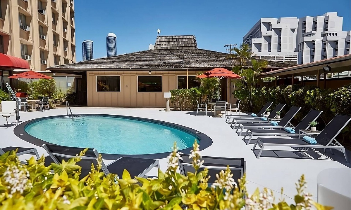 Ala Moana Hotel | City View Two Queens, 4 Family-Friendly Units, Tranquil Koi Ponds, Sun Deck View