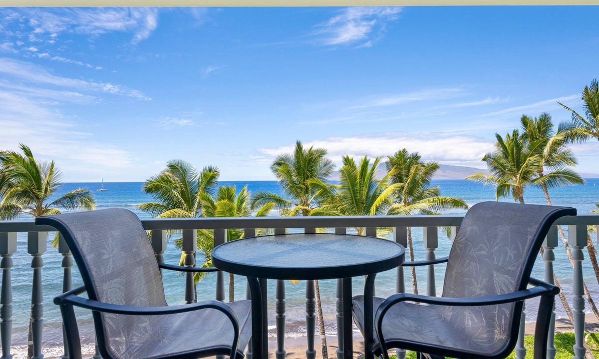 Historic Lahaina Front Street Apartment | Cozy Studio with Panoramic Pacific Ocean & Island Views