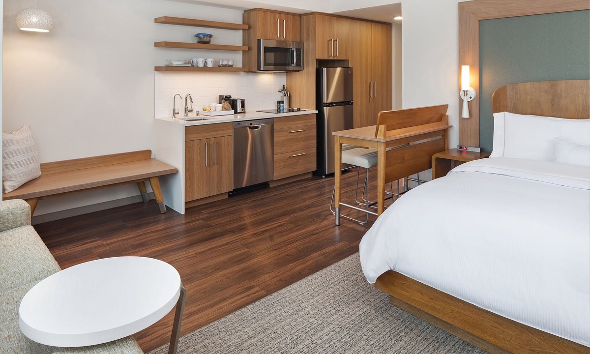 South Loop Hotel | Element by Marriott Bloomington Mall of America