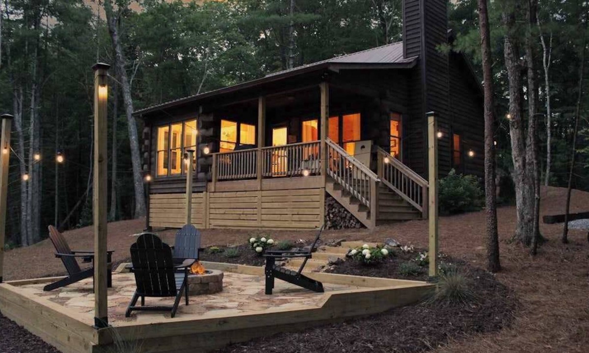 Hidden Lake Cabin | Fishful Thinking Stay