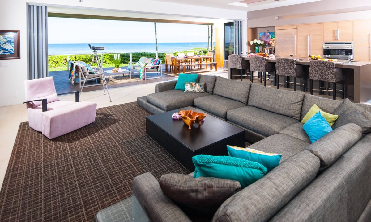 Pupukea House | Gorgeous Beachfront Home! Great Beach, gated grounds, private community