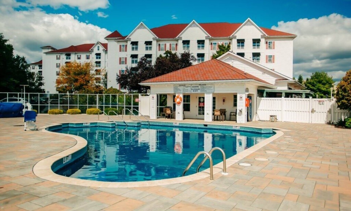 Hershey Condo | Headline