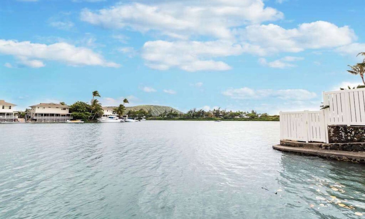 Portlock House | Honolulu Home | City & Mountain Views