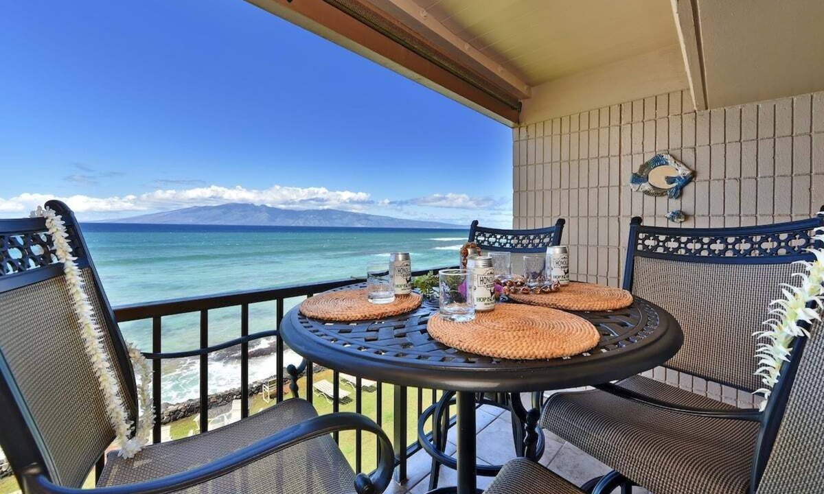 Honokowai Condo | KA 309 Oceanfront Condo AC Ocean Views Heated Pool