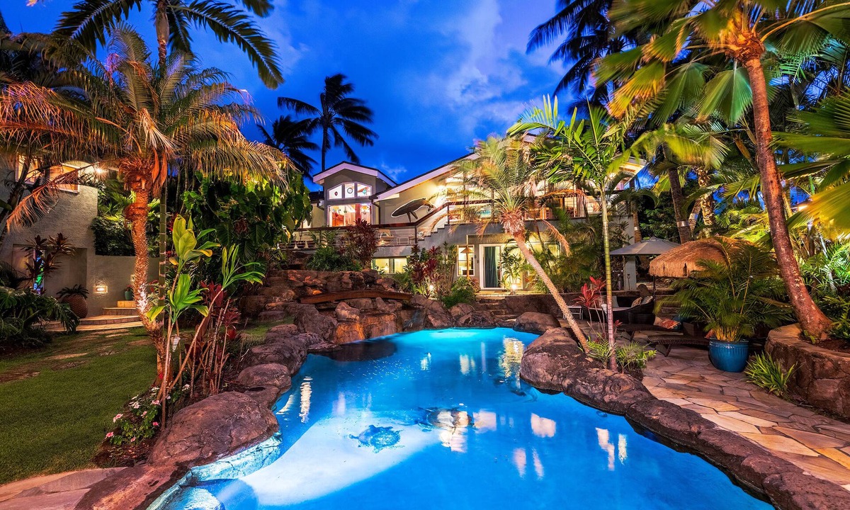 Kalama Tract House | Kailua Luxury Estate: Licensed Rental #1990/NUC-1787