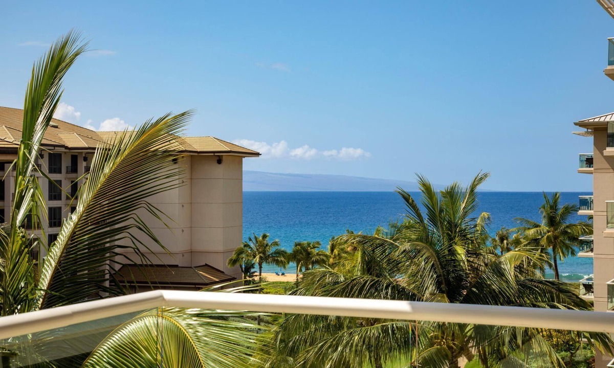 Kaanapali Condo | KBM Resorts | Spacious 3-Bedroom Honua Kai Collection | Multi Unit Listing | Same Floor | Ocean Views + 2 Free Rental Cars! HKH-516/20