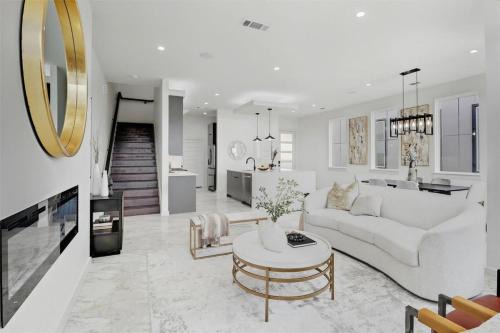 Houston Villa | Luxurious Home, Office, Galleria