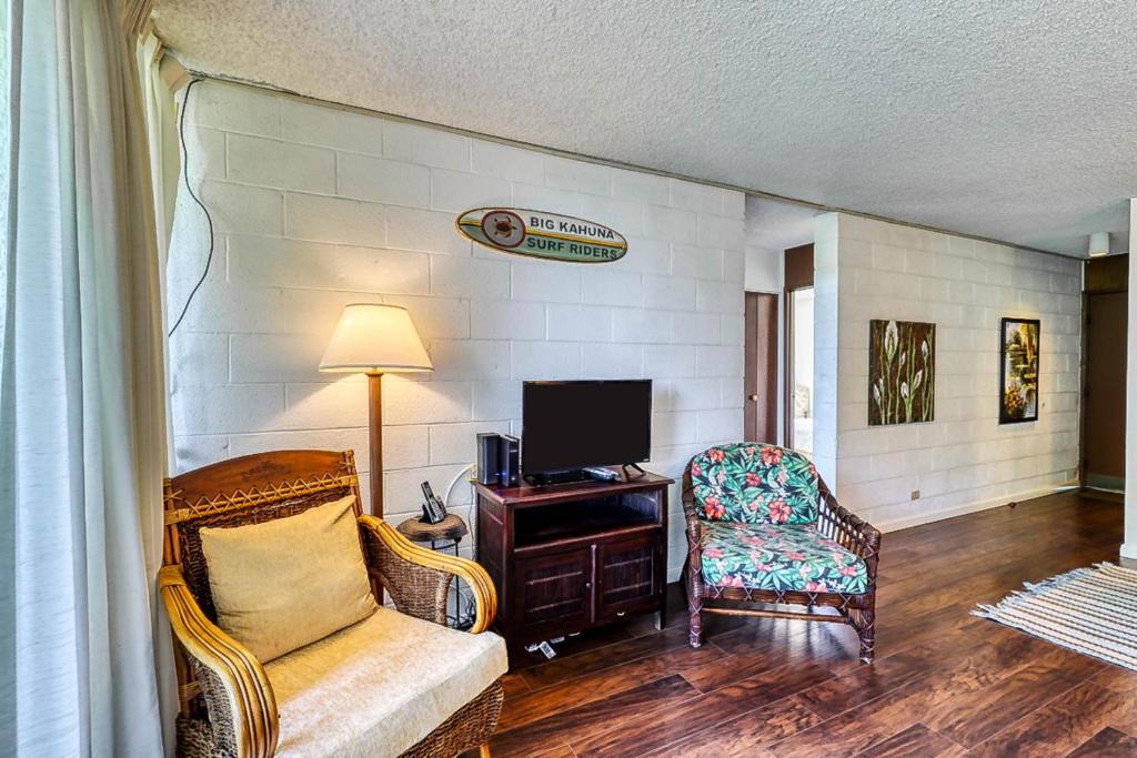 Hilo Apartment | Maunaloa Shores 612