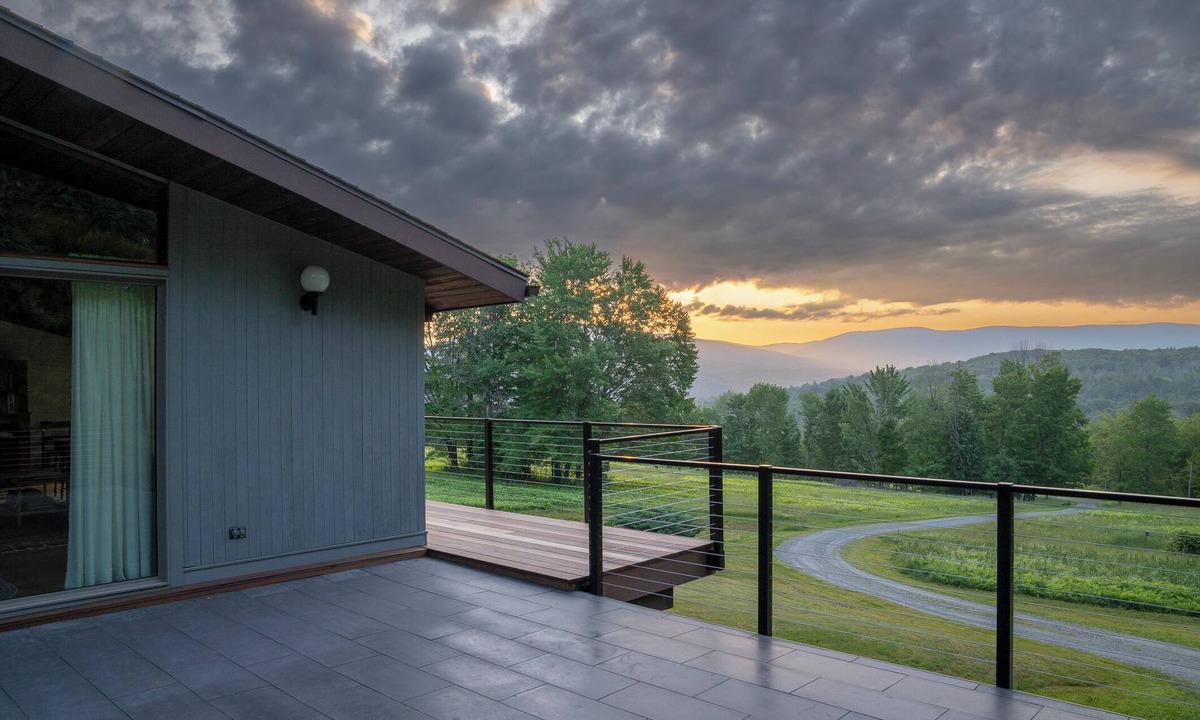 Williamstown House | Mid Century Modern 4 bedroom home with sweeping mountain views in Williamstown