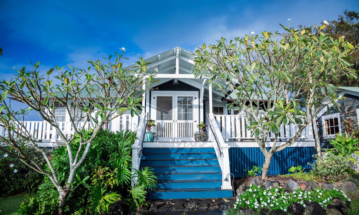 Hawi House | Ocean View Plantation Era Home Featured in Sunset Magazine