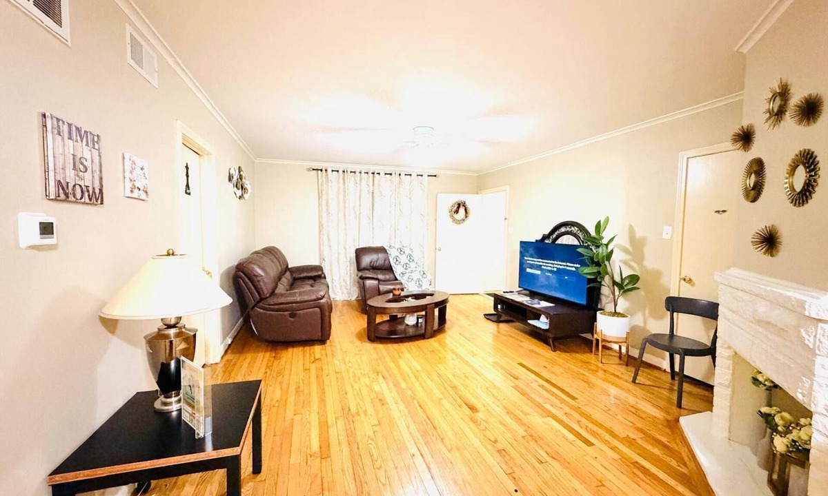 Texas Medical Center Apartment | Private 2BR and 1BA Condo in Texas Medical Center Houston - Apartment 6710-2