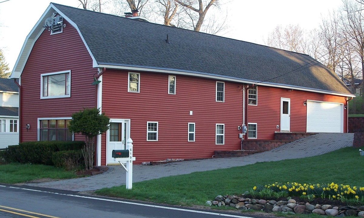 Indian River House | Refurbished Barn with Excellent View of Indian River