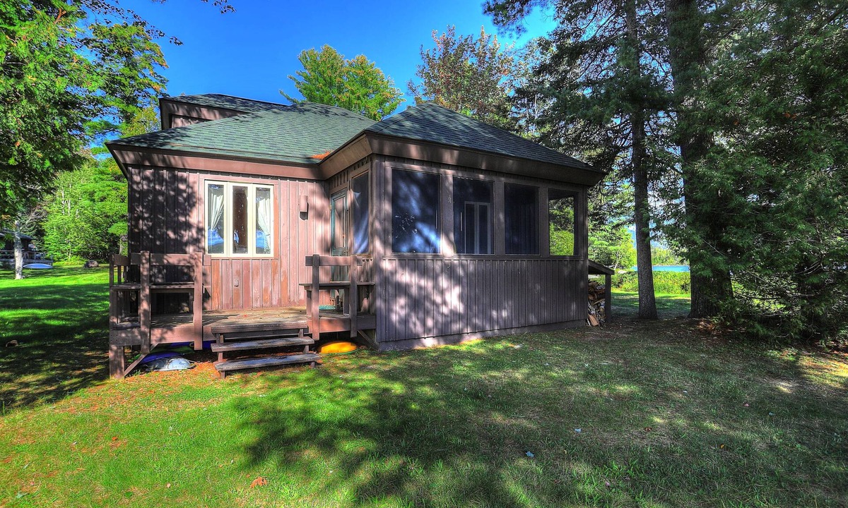 Rangeley House | Saddleback Lake Lodge 12 | Charming Cabin with Shared Water Access