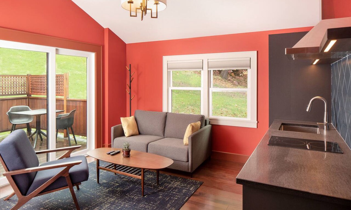 Shelburne Hotel | Shelburne Springs