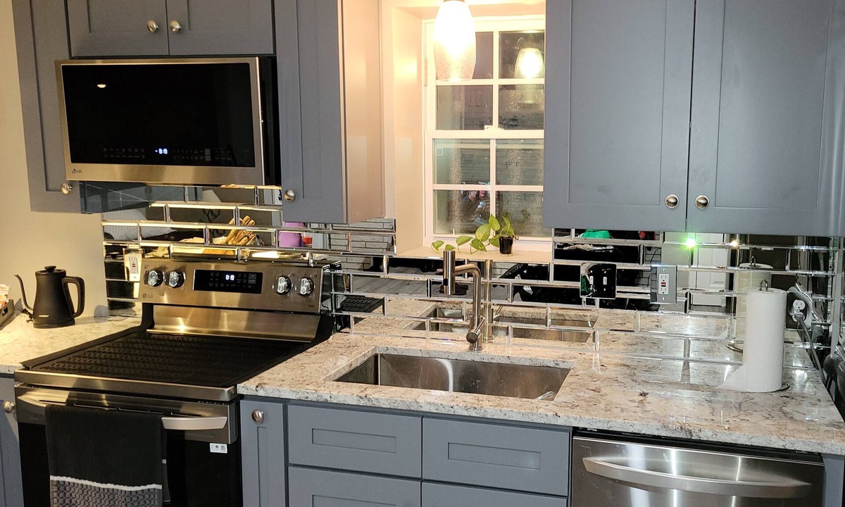 Mableton Apartment | Sleek and stylish studio in Mableton near hospital