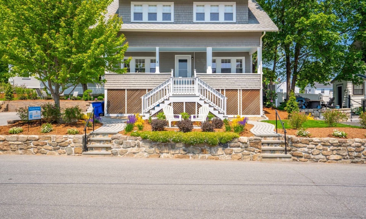 Ogunquit House | Steps away from Downtown OGT!