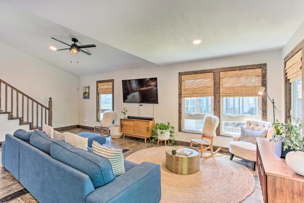 Tool House | Tool Waterfront Home w/Hot Tub & Fire Pit!