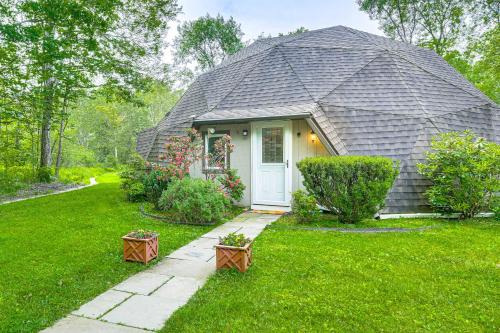 Warren House | Unique Geodesic Dome Escape in Nature!
