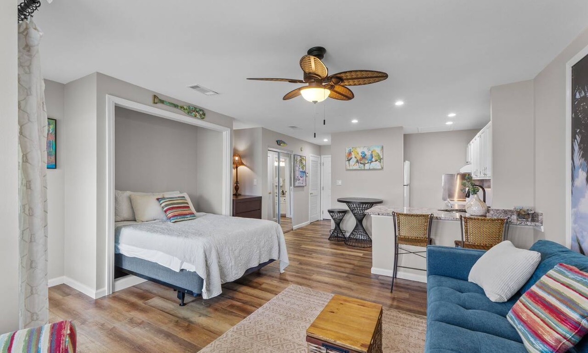 Holiday Isle Condo | Unique, Pet-Friendly Studio | Newly Redecorated