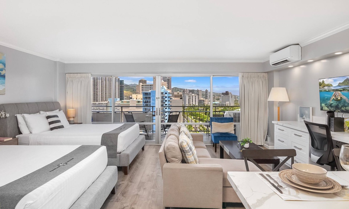 Waikiki Condo | Waikiki City View at the Ilikai, Close to Beach