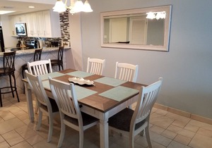 BEACHFRONT PENTHOUSE CONDO w/Vaulted Ceilings SUNTIDE II 506. Amazing GULF VIEW