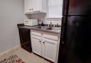 Comfy Condo near Shuttle Pick up