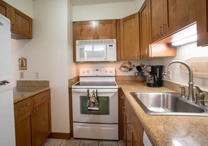 Escape To Maui! Beautiful 1 Bedroom With Amazing Ocean Views