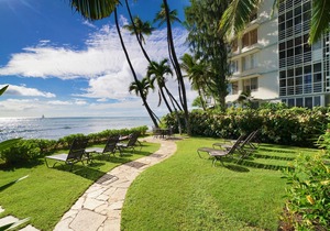 Hawaiian Dream - 8th floor Ocean View w/Full Kitchen