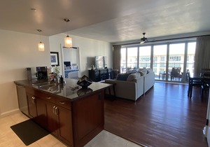 Ocean View Upgraded Top Fl HOKU711 Shaded Lanai see condo comparison chart