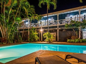 Pioneer Inn | Historic Lahaina Front Street