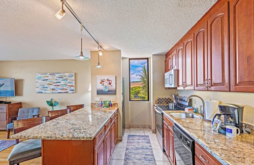 Lahaina Condo | Charming Studio at Oceanfront Ka’anapali Shores | Pools, Beach Access, AC