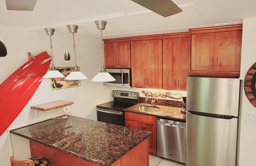 Kihei Condo | Get spoiled in Kihei DLX unit/Low total price/golf clubs/bath/Best S. location