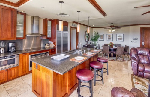 Ko Olina Condo | Hale Healani B-705 Stunning Views of the ocean SEPTEMBER SPECIAL BOOK 6 NIGHTS AND GET 1 NIGHT FREE