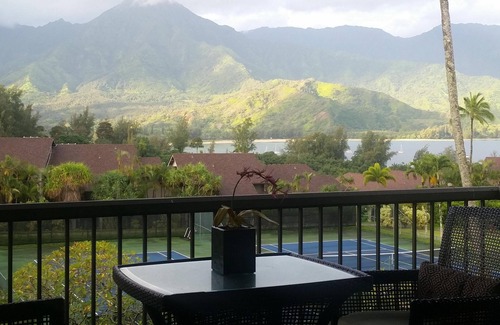 Princeville Apartment | Hanalei Bay RESORT 2312 295.00 11/7-11/13 BlowOutSaleBeachFront 10 Star Reviews!