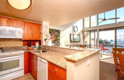 Napili Condo | KBM Resorts | FREE CAR | Napili Point | Oceanfront | Spacious 2-Bedroom Villa! NAP-C18