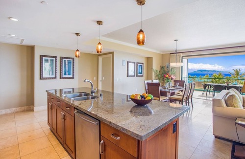 Honokowai Condo | Maui Resort Rentals: Honua Kai Konea 401 – Crown Jewel Oceanfront 2BR, Sweeping Ocean Views w/B.B.Q on Balcony