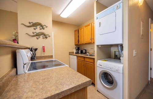 Maalaea Condo | Oceanfront MB202 - Ma'alaea Maui Condo with Spectacular Ocean Views; 1BR/1BA