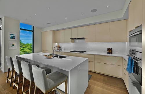 Ala Moana Apartment | Park Lane 3300: 3 BR, 2.5 BA Apartment in Honolulu, Sleeps 6