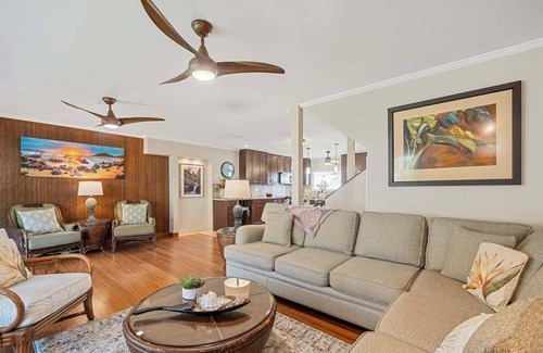 Historic Lahaina Front Street House | PU 153-4 Spacious Puamana Unit & Walk To The Beach