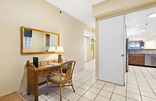 Kahana Condo | SEP DEAL $595/night-Oceanfront, Corner Unit! SK375 - Sullivan