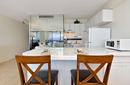 Kahana Condo | Sunshine + Rainbows = #1206 at Valley Isle with Direct Ocean Front Views!