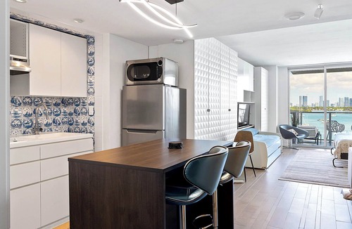 West Avenue Condo | 1100 West Avenue By MWG Hospitality