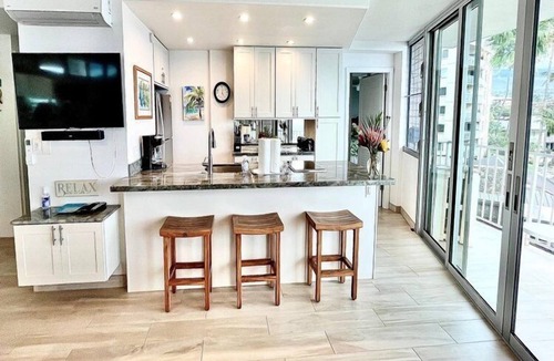 Kihei Condo | 2 Bedroom Overlooking Beach and Ocean