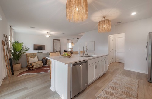 Ybor City Cottage | 2405 E 19th Ave