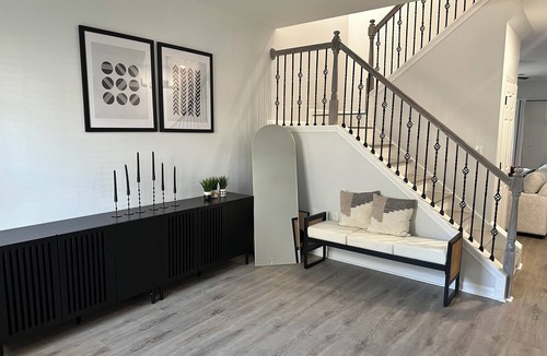 Collier Heights House | 3-bedroom townhome in vibrant Atlanta near entertainment Mercedes Benz Stadium