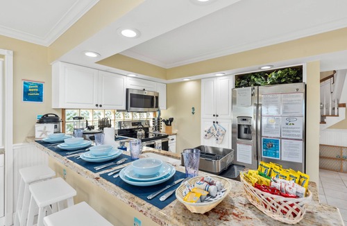 Stuart House | 3 Florida side-by-side Beach Houses; Sleeps 50+. Pools, Hot Tubs, Docks ON Beach